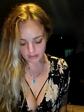 Bridgette03 online show from February 19, 10:34 am
