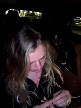 Bridgette03 online show from October 28, 1:43 pm