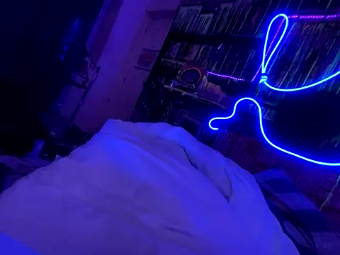 Snapshot of 3615-ULLA chatting on October 26, 5:35 pm 3615-ULLA online show from October 26, 5:35 pm