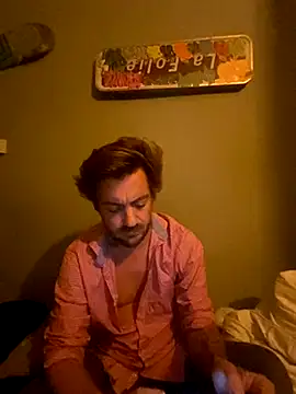 Snapshot of 3615-ULLA chatting on November 28, 5:57 pm 3615-ULLA online show from November 28, 5:57 pm