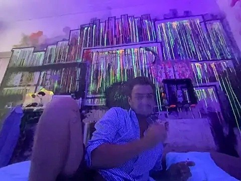 Snapshot of 3615-ULLA chatting on September 9, 3:10 pm 3615-ULLA online show from September 9, 3:10 pm