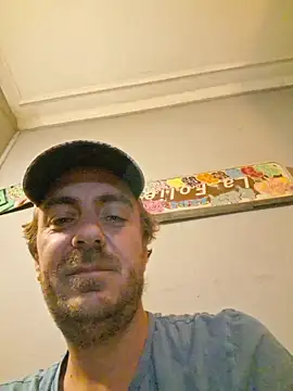 Snapshot of 3615-ULLA chatting on November 23, 11:48 pm 3615-ULLA online show from November 23, 11:48 pm