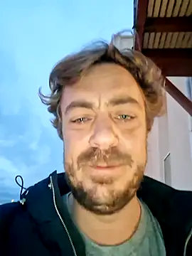 Snapshot of 3615-ULLA chatting on November 10, 4:45 pm 3615-ULLA online show from November 10, 4:45 pm