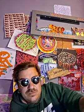 3615-ULLA online show from April 4, 1:12 am