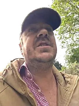 3615-ULLA online show from April 13, 8:51 am