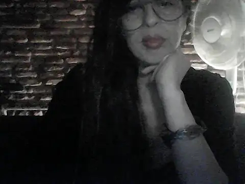 luzdelu online show from April 17, 12:57 am