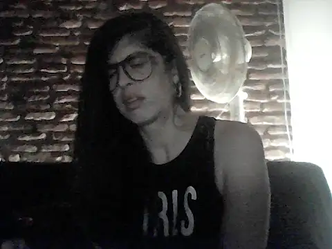 luzdelu online show from April 26, 3:48 am