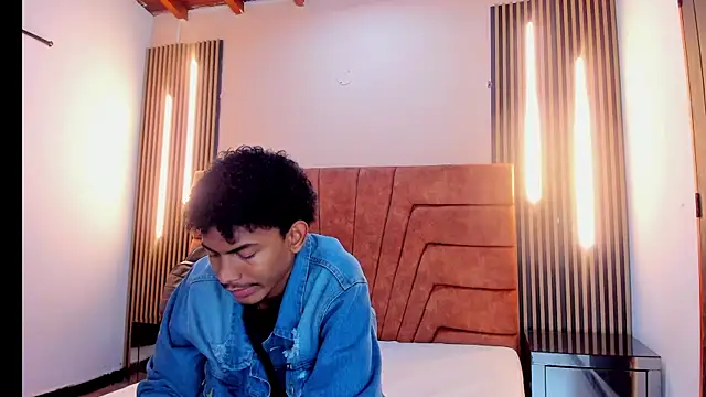 FYKMOR 1 online show from November 4, 3:54 am