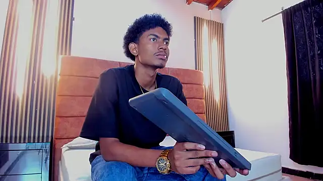 FYKMOR 1 online show from November 25, 7:47 pm