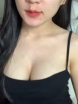    Lily    online show from October 27, 3:46 pm