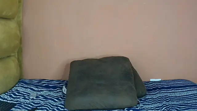 SexxyAddiict online show from November 12, 5:22 am