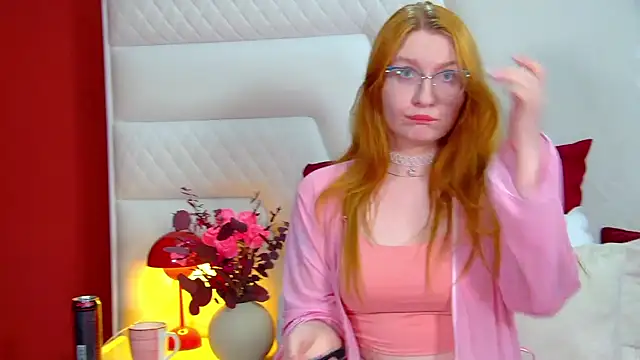 AliceAllisons online show from April 15, 7:58 pm