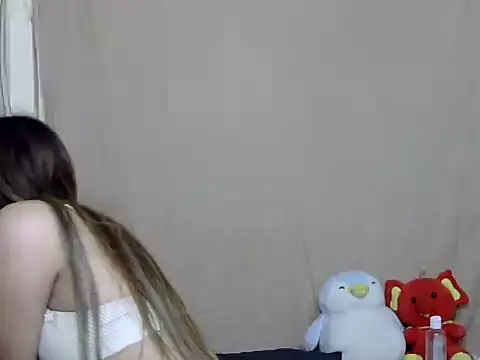 Snapshot of Tsfelicity_youngxx chatting on September 14, 4:35 am Tsfelicity youngxx online show from September 14, 4:35 am