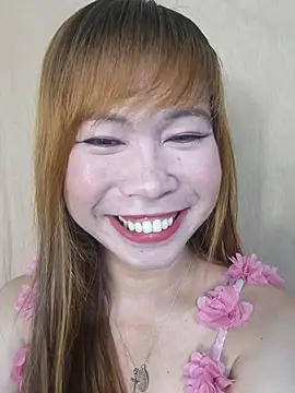 Snapshot of Tsfelicity_youngxx chatting on June 10, 2:40 pm Tsfelicity youngxx online show from June 10, 2:40 pm