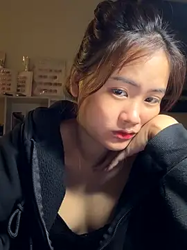 Snapshot of Lucky-nice202 chatting on November 25, 7:14 pm Lucky-nice202 online show from November 25, 7:14 pm