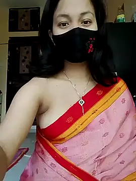 Snapshot of Sweet_Bindika07 chatting on September 21, 5:12 am Sweet Bindika07 online show from September 21, 5:12 am