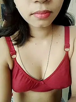 Snapshot of Sweet_Bindika07 chatting on October 11, 6:25 am Sweet Bindika07 online show from October 11, 6:25 am