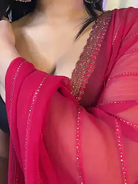 KARISHMA-STRIP online show from April 28, 9:41 pm