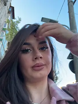 Snapshot of KendraMoon chatting on October 20, 1:55 pm KendraMoon online show from October 20, 1:55 pm