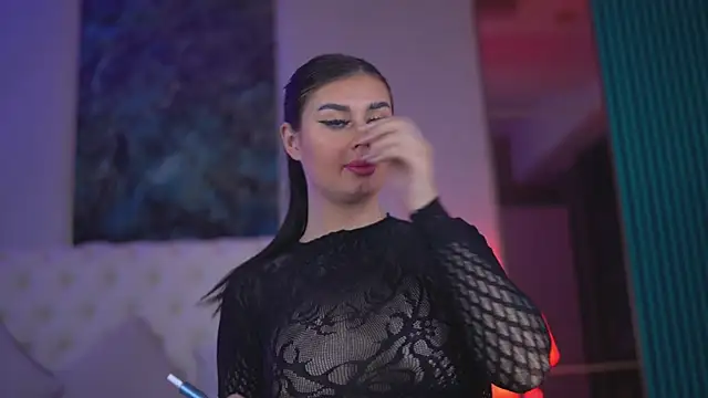 Snapshot of KendraMoon chatting on November 9, 3:27 pm KendraMoon online show from November 9, 3:27 pm