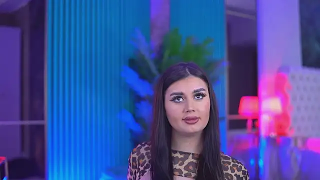 Snapshot of KendraMoon chatting on November 22, 4:28 pm KendraMoon online show from November 22, 4:28 pm