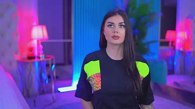 Snapshot of KendraMoon chatting on November 19, 3:45 pm KendraMoon online show from November 19, 3:45 pm