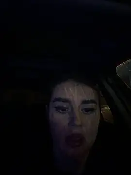 Snapshot of KendraMoon chatting on November 18, 5:38 pm KendraMoon online show from November 18, 5:38 pm