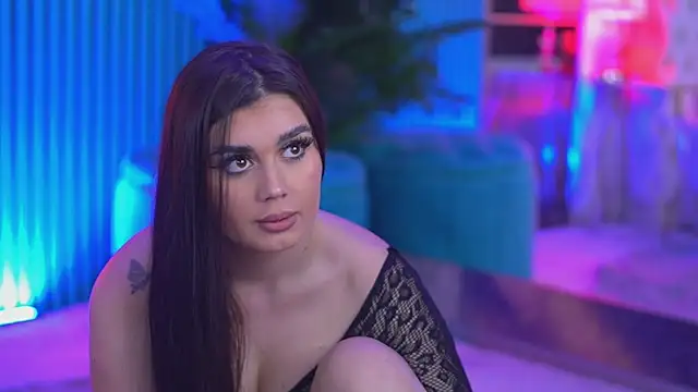 Snapshot of KendraMoon chatting on November 13, 3:49 pm KendraMoon online show from November 13, 3:49 pm