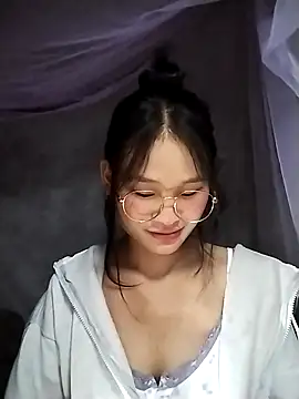 Snapshot of saronla_03 chatting on November 14, 2:32 pm saronla 03 online show from November 14, 2:32 pm