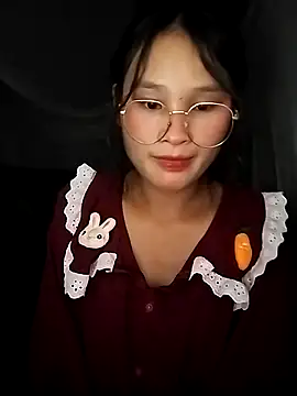 Snapshot of saronla_03 chatting on September 17, 4:20 pm saronla 03 online show from September 17, 4:20 pm