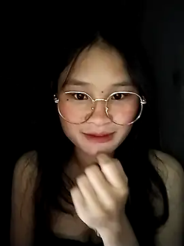 Snapshot of saronla_03 chatting on October 12, 3:57 pm saronla 03 online show from October 12, 3:57 pm