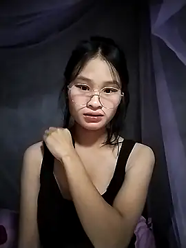 Snapshot of saronla_03 chatting on November 11, 4:02 pm saronla 03 online show from November 11, 4:02 pm