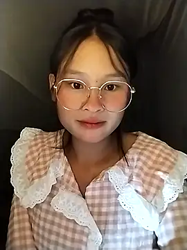 Snapshot of saronla_03 chatting on September 10, 3:44 pm saronla 03 online show from September 10, 3:44 pm