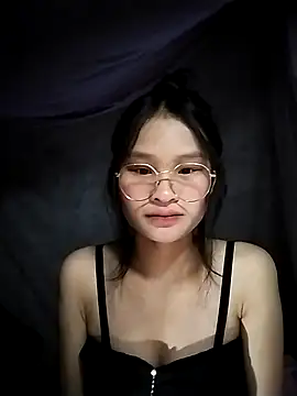 Snapshot of saronla_03 chatting on November 16, 8:46 pm saronla 03 online show from November 16, 8:46 pm