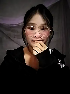 Snapshot of saronla_03 chatting on November 29, 5:57 pm saronla 03 online show from November 29, 5:57 pm