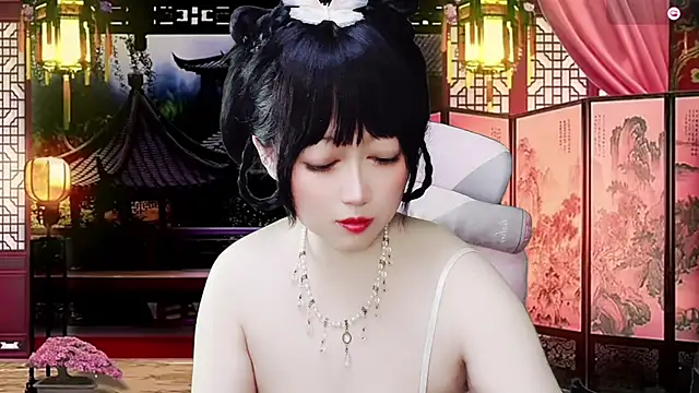 LuckyCute-Tutu online show from February 22, 1:46 pm