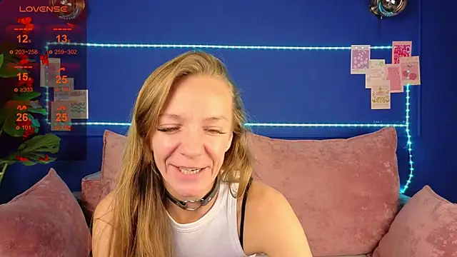 Snapshot of Jesica_mooon chatting on September 25, 1:33 am Jesica mooon online show from September 25, 1:33 am