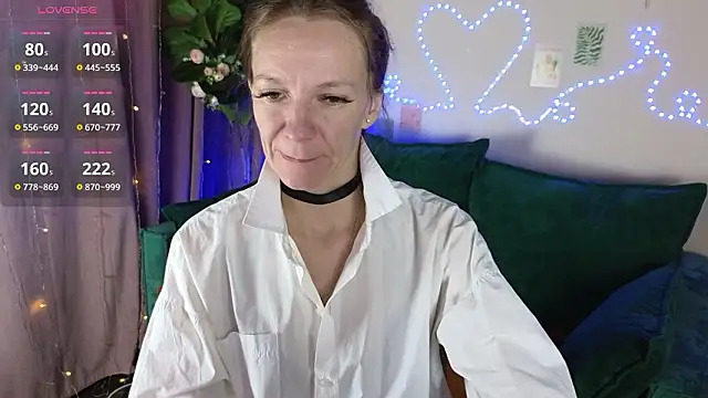 Jesica mooon online show from February 14, 1:28 am