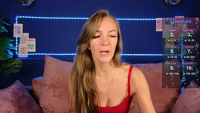 Snapshot of Jesica_mooon chatting on October 2, 1:31 am Jesica mooon online show from October 2, 1:31 am