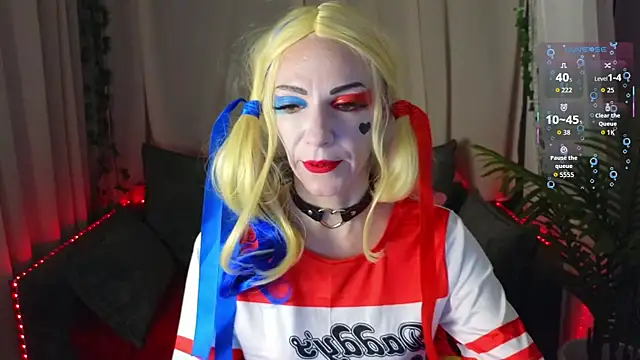 Snapshot of Jesica_mooon chatting on October 31, 1:35 am Jesica mooon online show from October 31, 1:35 am