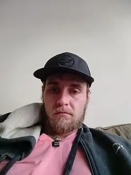 high3ndlowlife online show from November 5, 7:39 pm