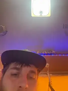 high3ndlowlife online show from January 9, 4:47 pm