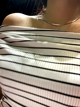   BabyShowPublic   online show from November 15, 3:16 pm