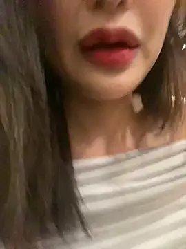   BabyShowPublic   online show from October 4, 11:12 am