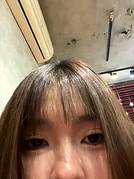   BabyShowPublic   online show from November 18, 2:20 pm