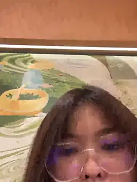   BabyShowPublic   online show from November 4, 11:14 am