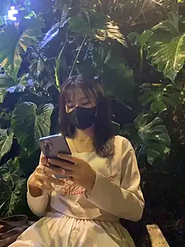   BabyShowPublic   online show from October 31, 2:02 pm