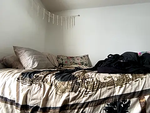 KANDIS864 online show from November 11, 7:08 pm