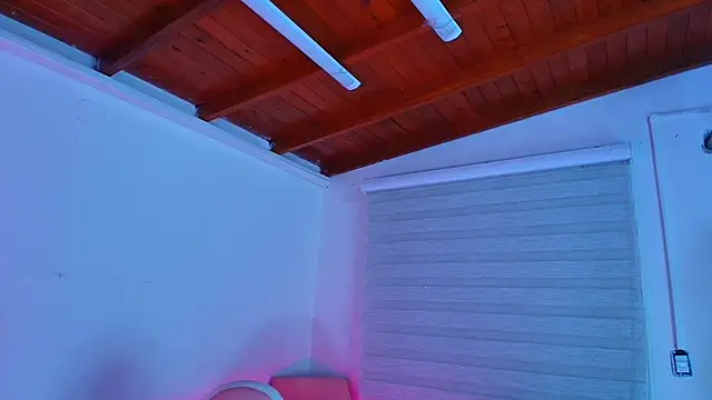 emma madi online show from September 26, 12:01 pm