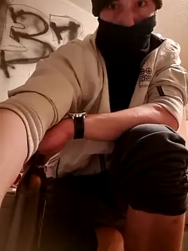 Kaosmikey online show from February 8, 4:26 pm